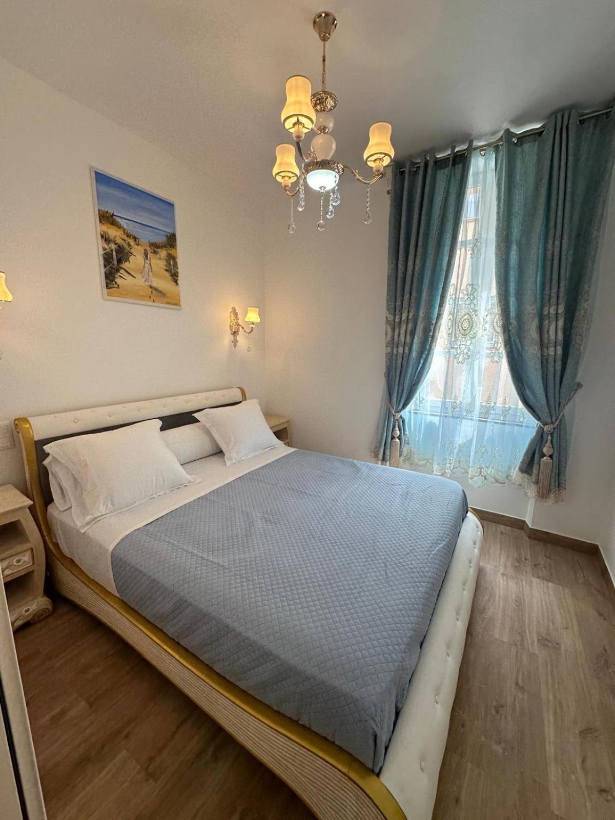 Appartement Du Cloitre 1Er 纳博讷 外观 照片